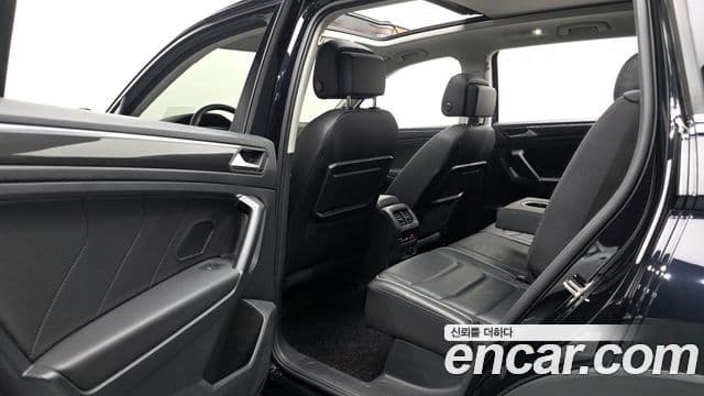 Volkswagen Tiguan Allspace 2020 — Şəkil 11/20