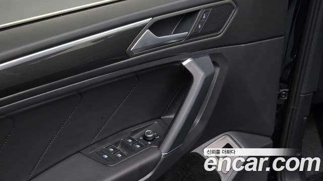 Volkswagen Tiguan Allspace 2020 — Şəkil 16/20