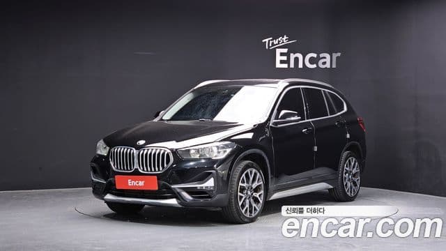 BMW X1 2022 — Şəkil 1/20