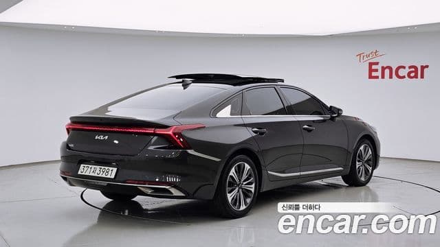 Kia K8 2022 — ფოტო 2/20