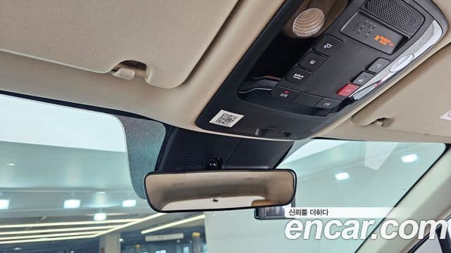 Kia Carnival 2023 — Фото 16/20