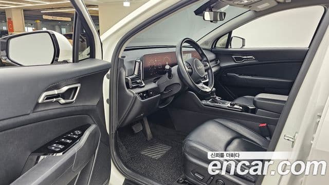Kia Sportage 2022 — ფოტო 10/20