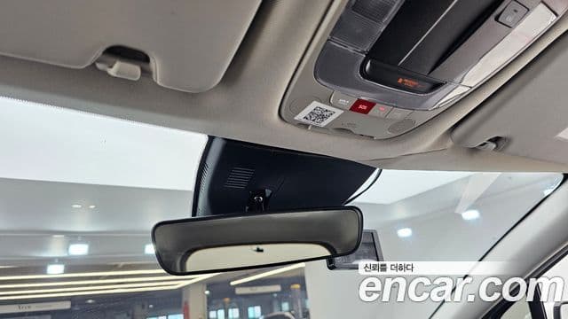 Kia Sportage 2022 — ფოტო 19/20