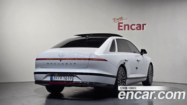 Hyundai Grandeur 2022 — Şəkil 2/20