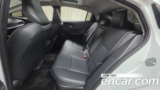 Toyota Prius 2024 — Фото 12/20