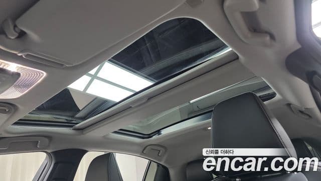 Toyota Prius 2024 — Фото 16/20