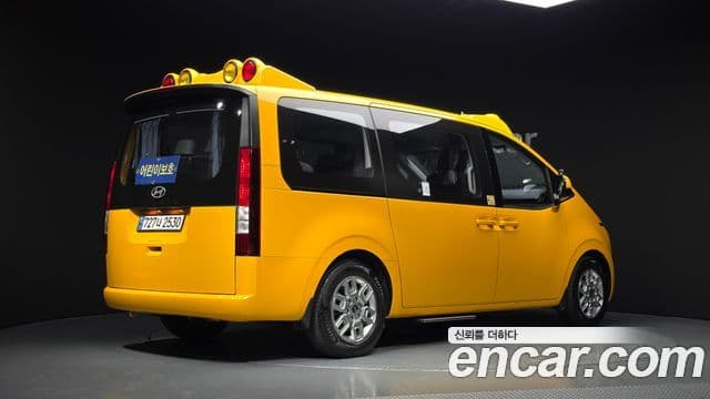 Hyundai Staria 2024 — Şəkil 2/20