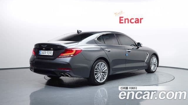 Genesis G70 2019 — ფოტო 2/20