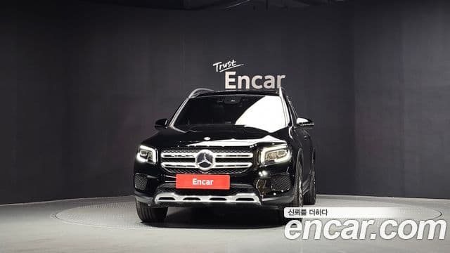Mercedes-Benz GLB-Class 2021 — Şəkil 3/20