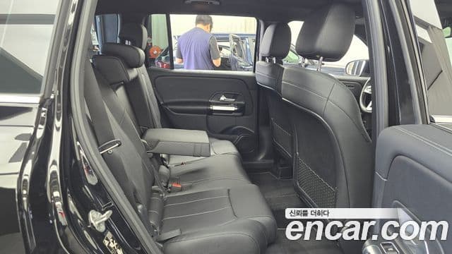 Mercedes-Benz GLB-Class 2021 — Şəkil 11/20