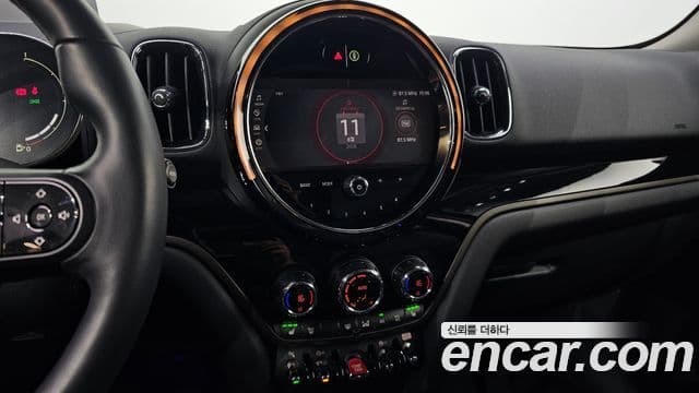 Mini Cooper Countryman 2023 — ფოტო 13/20