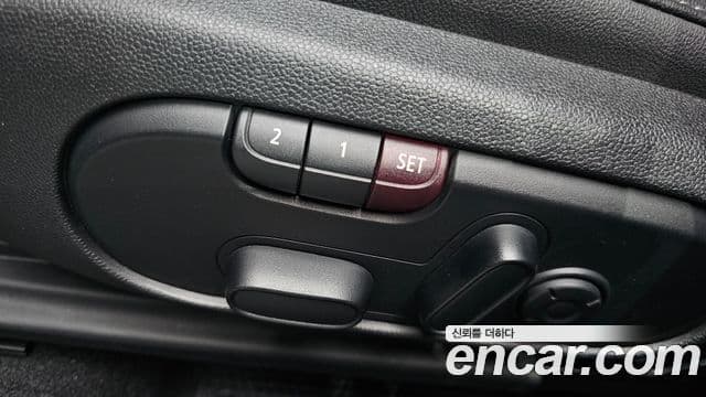 Mini Cooper Countryman 2023 — ფოტო 17/20