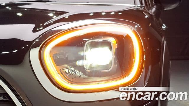 Mini Cooper Countryman 2023 — Photo 1/30