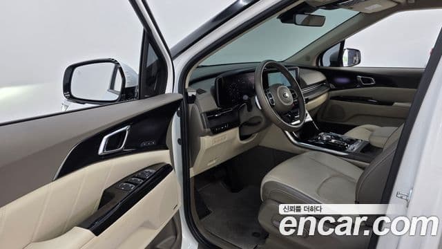 Kia Carnival 2021 — Şəkil 10/20