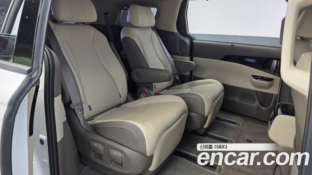 Kia Carnival 2021 — Şəkil 11/20
