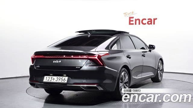 Kia K8 2022 — ფოტო 1/20