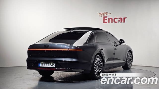 Hyundai Grandeur 2022 — Şəkil 2/20
