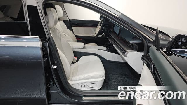 Hyundai Grandeur Hybrid 2022 — ფოტო 23/39
