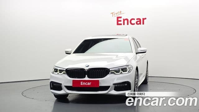 BMW 5 Series 2018 — Фото 3/20