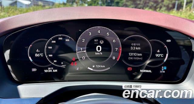 Porsche Panamera 2025 — ფოტო 17/20