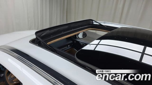 Genesis GV80 2022 — ფოტო 19/20