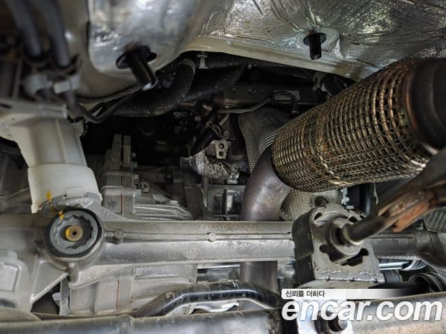 Kia Carnival 2024 — Photo 16/20