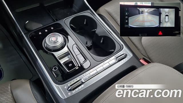 Kia Carnival 2024 — Şəkil 8/18