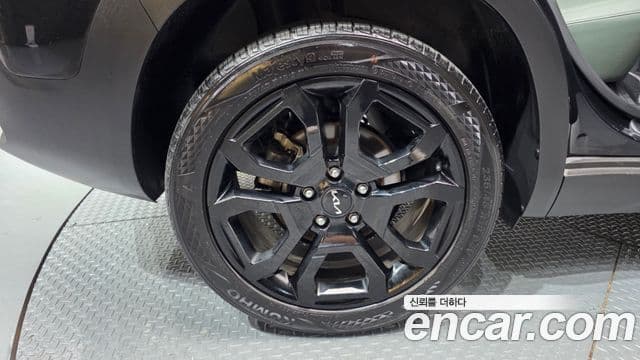 Kia Seltos 2023 — Şəkil 5/20