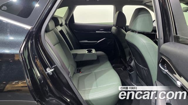 Kia Seltos 2023 — Şəkil 12/20