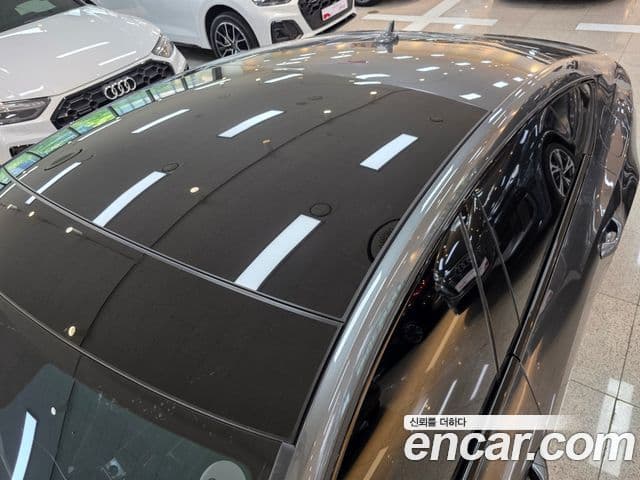 Audi A7 2025 — Şəkil 18/20