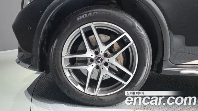 Mercedes-Benz GLC-Class 2018 — ფოტო 5/20