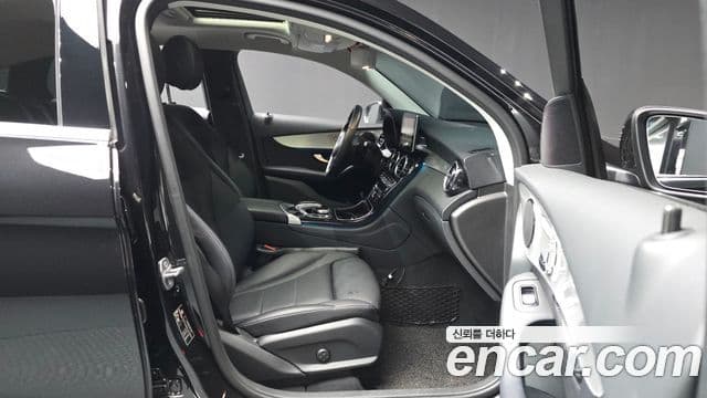 Mercedes-Benz GLC-Class 2018 — ფოტო 12/20