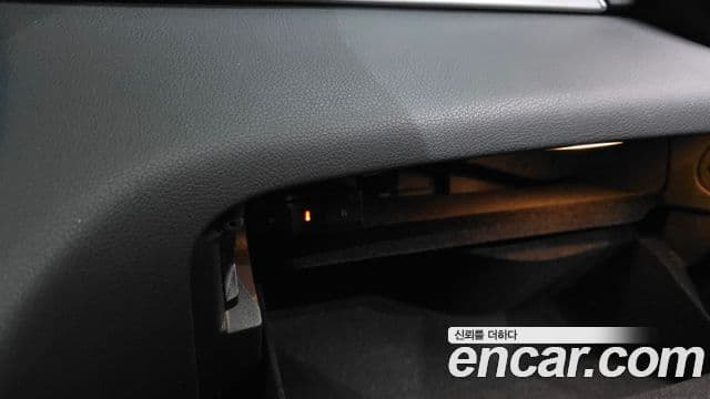 Mercedes-Benz GLC-Class 2018 — Photo 15/32