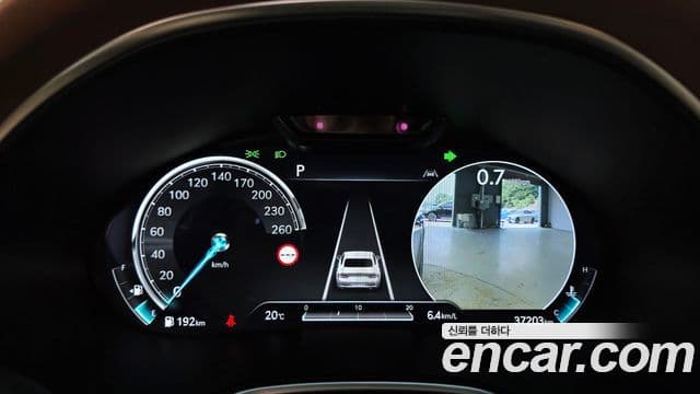 Genesis Electrified G80 2022 — Şəkil 8/20
