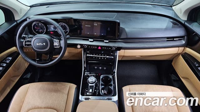 Kia Carnival 2023 — Фото 7/20