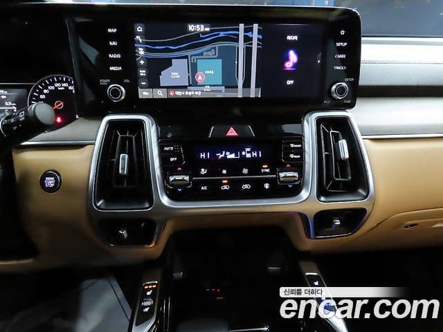 Kia Sorento 2023 — Şəkil 12/20