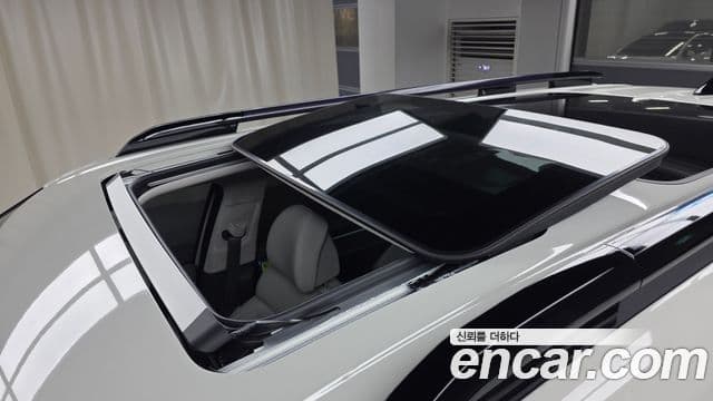Hyundai Santa Fe 2025 — Şəkil 19/20