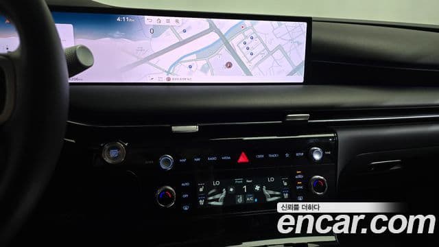 Genesis Electrified G80 2024 — Şəkil 13/20