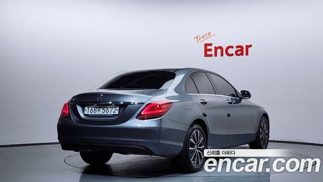 Mercedes-Benz C-Class 2019 — Şəkil 2/20