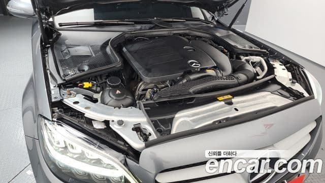 Mercedes-Benz C-Class 2019 — Şəkil 6/20