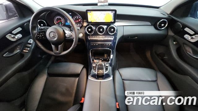 Mercedes-Benz C-Class 2019 — Şəkil 7/20