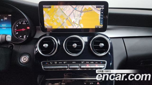 Mercedes-Benz C-Class 2019 — Şəkil 14/20