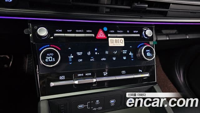 Hyundai Santa Fe 2024 — Şəkil 18/20