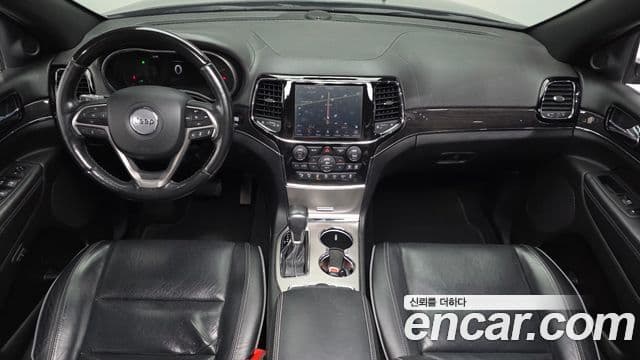 Jeep Grand Cherokee 2021 — Şəkil 7/20