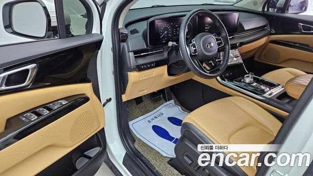 Kia Carnival 2021 — Şəkil 9/20