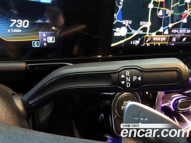 Mercedes-Benz GLA-Class 2021 — Фото 11/20