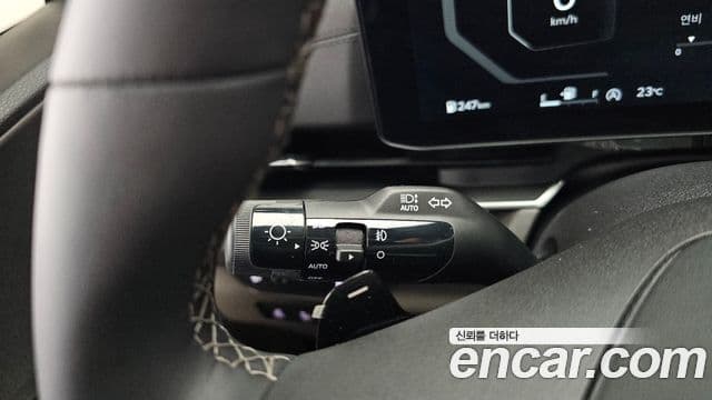 Kia Carnival 2025 — Photo 8/32