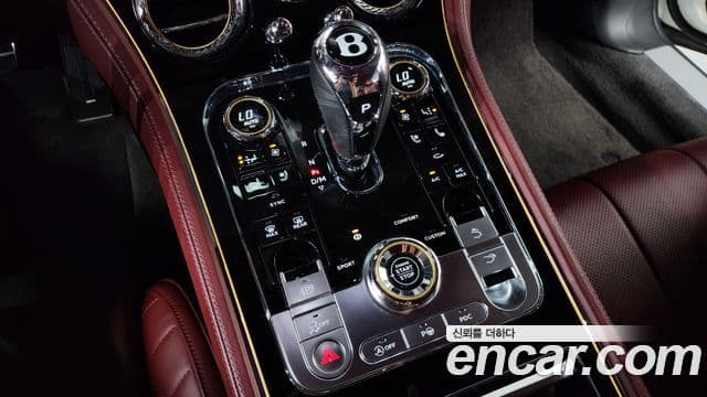 Bentley Continental GT 2020 — Şəkil 9/20