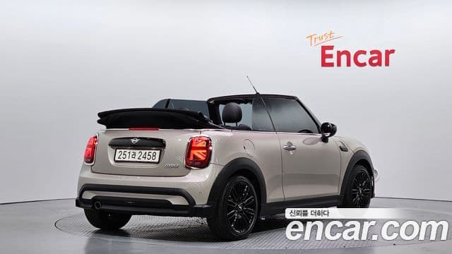Mini Cooper Convertible 2024 — Şəkil 2/20