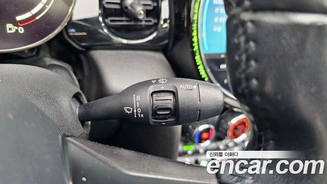 Mini Cooper Convertible 2024 — Şəkil 19/20